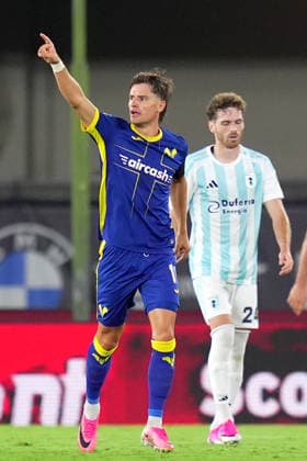 Verona s Mattia Compagnon celebrates after scoring 1-1 during Frecciarossa Italian Cup 2026 2027 soccer match between Hellas Verona and Entella at the Bentegodi Stadium in Verona, north Italy - Sunday August 16, 2026. - Soccer .  Copyright: xSpada LaPressex