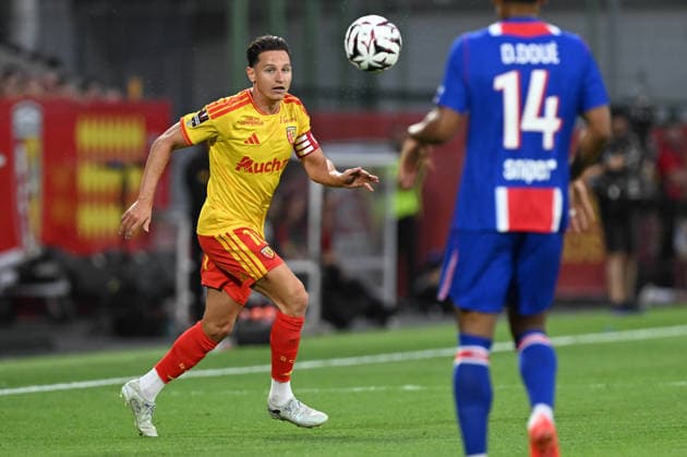 260816 RC Lens vs PSG Florian Thauvin (10) of RC Lens pictured during the French season 2026 - 2027 Trophee des champions - supercup game between Racing Club De Lens and Paris Saint-Germain on August 16 , 2026 in Lens, France. (Photo by David Catry sportpix) Lens Stade Bollaert Delelis Hauts de France France  Copyright: xsportpixxDavidxCatryx