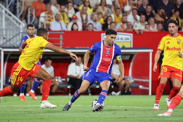 FOOTBALL : RC Lens vs Paris Saint-Germain - TrophÃ e des Champions - 16 08 2026 Achraf HAKIMI (PSG) lors du match RC Lens vs Paris Saint-Germain, TrophÃ e des Champions, stade Bollaert-Delelis, le 16 aoÃ»t 2026 - photo Laurent Sanson PsnewZ  Copyright: xLaurentxSANSONx xPsnewZx