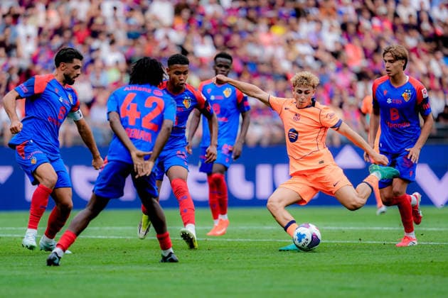BASEL, SWITZERLAND - AUGUST 16: Fermin Lopez (Fermín López) (16 FC Barcelona, Barca in action during the friendly match between FC Basel 1893 and FC Barcelona at St. Jakob Park Stadium on August 16, 2026 in Basel, Switzerland.  Copyright: xPriscilaxBütlerx xSPPx Sportspressphoto_SPR209492