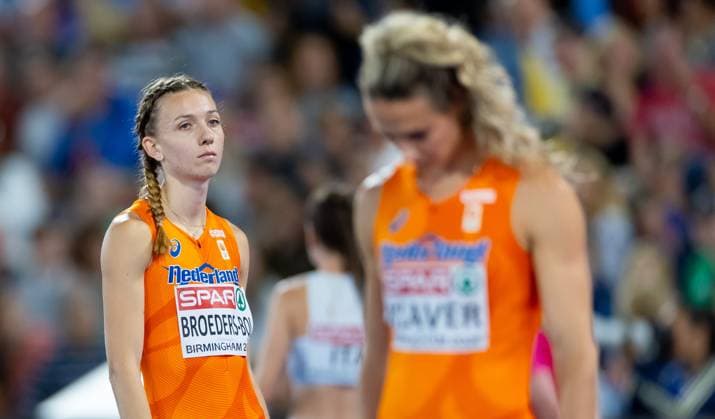 BIRMINGHAM - Lieke Klaver and Femke Broeders-Bol ahead of the women s 4x400 relay final on the final day of the European Athletics Championships. IRIS VAN DEN BROEK ANP xVIxANPxSportx xxANPxIVx 565644955 originalFilename: 565644955.jpg