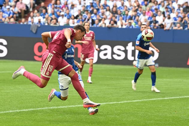 Carlos ESPI (Real Madrid) erzielt per Kopfball das Tor zum 0-3 Fussball Freundschaftsspiel FC Schalke 04 - Real Madrid 0-3 am 16.08.2026 in der Veltins-Arena Gelsenkirchen Deutschland. DFL regulations prohibit any use of photographs as image sequences and or quasi-video Â *** Carlos ESPI of Real Madrid scores the goal to make it 0–3 with a header in the soccer friendly match between FC Schalke 04 and Real Madrid (0–3) on August 16, 2026, at the Veltins Arena in Gelsenkirchen, Germany. DFL regulations prohibit any use of photographs as image sequences and or quasi-video.