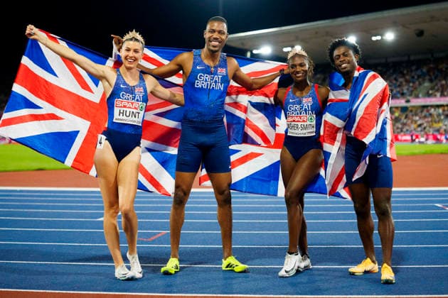 BIRMINGHAM, GREAT BRITAIN - AUGUST 16, 2026 : European champion 4x100m mixed relay: Amy HUNT (GBR Great Britain), Zharnel HUGHES (GBR Great Britain), Dina ASHER-SMITH (GBR Great Britain) and Jeremiah AZU (GBR Great Britain) during the European Athletics Championships at Alexander Stadium on August 16, 2026 in Birmingham, Great Britain. Great Britain Copyright: xLeahxKohringx