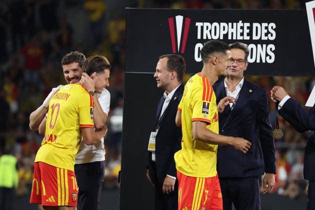 FOOTBALL : RC Lens vs Paris Saint-Germain - TrophÃ e des Champions - 16 08 2026 Joie des joueurs de Lens qui remportent le TrophÃ e des Champions 2026 lors du match RC Lens vs Paris Saint-Germain, TrophÃ e des Champions, stade Bollaert-Delelis, le 16 aoÃ»t 2026 - photo Laurent Sanson PsnewZ  Copyright: xLaurentxSANSONx xPsnewZx