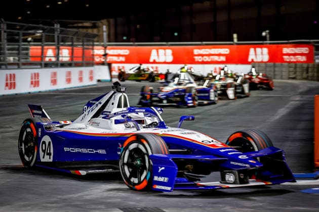 2026 FORMULA E LONDON ePRIX 94 WEHRLEIN Pascal (ger), Porsche Formula E Team, Porsche 99X Electric, action during the London ePrix, 16th and 17th round of the 2025-26 ABB FIA Formula E World Championship, WM, Weltmeisterschaft on the ExCel London Circuit from August 14 to 16, 2026 in London, United Kingdom - LondonUnited Kingdom  Copyright: xPauloxMariax