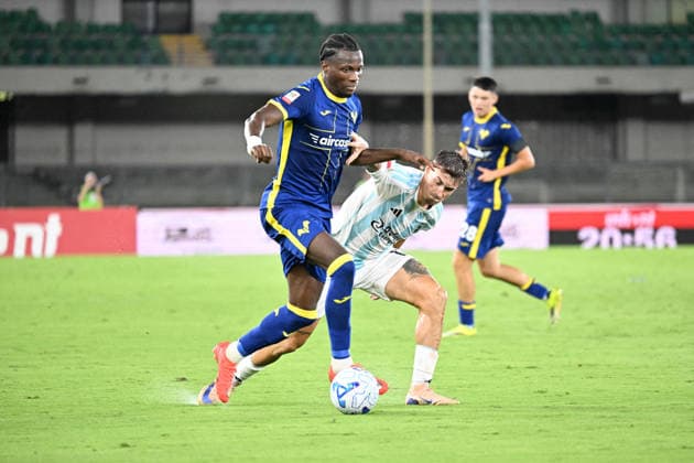 SOCCER - Coppa Italia - Hellas Verona FC vs. Virtus Entella Photo by IPA ABACAPRESS.COM87552482 - Daniel Oyegoke of Hellas Verona FC is in action during the soccer match between Hellas Verona FC and Virtus Entella Chiavari, a Round of 32 match in the 2026 2027 Frecciarossa Italian Cup, at Marcantonio Bentegodi Stadium on August 16, 2026, in Verona, Italy. Verona Italy  Copyright: xIPAxSport ABACAx