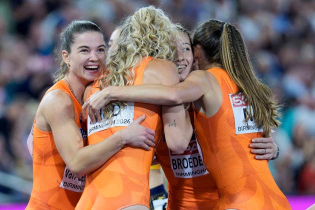 BIRMINGHAM, GREAT BRITAIN - AUGUST 16, 2026 : European champions 4x400m relay: Myrte VAN DER SCHOOT (NED Netherlands), Lieke KLAVER (NED Netherlands), Femke BROEDERS-BOL (NED Netherlands) and Eveline SAALBERG (NED Netherlands) during the European Athletics Championships at Alexander Stadium on August 16, 2026 in Birmingham, Great Britain. Great Britain Copyright: xLeahxKohringx
