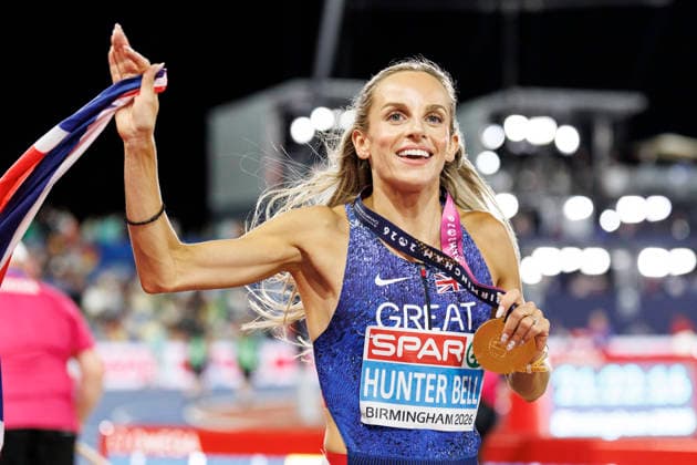 BIRMINGHAM, GREAT BRITAIN - AUGUST 16, 2026: Georgia HUNTER BELL (GBR Great Britain) wins Gold in the 1500m final during the European Athletics Championships at Alexander Stadium on August 16, 2026 in Birmingham, Great Britain. Great Britain Copyright: xAxelxKohringx