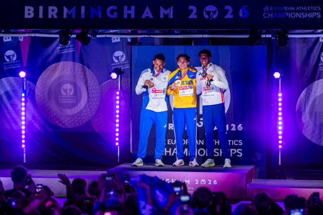 260816 Emmanouil Karalis of Greece, Armand Duplantis of Sweden and Baptiste Thiery of France at the medal ceremony after men s pole vault final during day 7 of the 2026 European Athletics Championships on August 16, 2026 in Birmingham. Photo: Mathias Bergeld BILDBYRAN kod MB MT1072 friidrott athletics friidrett friidrotts-em em friidretts-em 2026 european athletics championships 7 bbeng *** August 16, 2026: Emmanouil Karalis of Greece, Armand Duplantis of Sweden, and Baptiste Thiery of France at the medal ceremony following the men’s pole vault final on Day 7 of the 2026 European Athletics Championships on August 16, 2026 in Birmingham. Photo by Mathias Bergeld. BILDBYRAN code MB MT1072. track and field athletics friidrett friidrotts em em friidretts em 2026 European Athletics Championships 7 bbeng  Copyright: MATHIASxBERGELD BB260816MB174