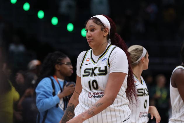 August 16, 2026, Seattle, Washington, USA: Chicago Sky center KAMILLA CARDOSO (10) reacts following the WNBA, Basketball Damen, USA match between the Seattle Storm and Chicago Sky at Climate Pledge Arena in Seattle. WNBA 2026: Chicago 82:80 Seattle  - ZUMAd218 20260816_zsp_d218_032 Copyright: xRichardxDizonx