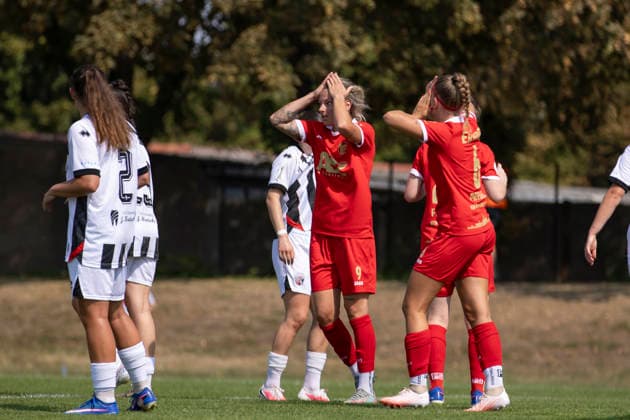 DFB-Pokal Playoffs Frauen: 1. FFV Erfurt vs. FC Ingolstadt 04; Erfurt; 16.08.2026 Angelina Lübcke ( 9; 1. FFV Erfurt) DFB-Pokal Playoffs Frauen: 1. FFV Erfurt vs. FC Ingolstadt 04; Sportforum Johannesplatz Erfurt; 16.08.2026 DFB REGULATIONS PROHIBIT ANY USE OF PHOTOGRAPHS AS IMAGE SEQUENCES AND OR QUASI-VIDEO. *** DFB Cup Playoffs Women s 1: FFV Erfurt vs. FC Ingolstadt 04, Erfurt, August 16, 2026, Angelina Lübcke 9-1, FFV Erfurt, DFB Cup Playoffs Women s 1: FFV Erfurt vs. FC Ingolstadt 04, Sportforum Johannesplatz, Erfurt August 16, 2026 DFB regulations prohibit any use of photographs as image sequences and or quasi-video Copyright: xBEAUTIFULxSPORTS Duehringx
