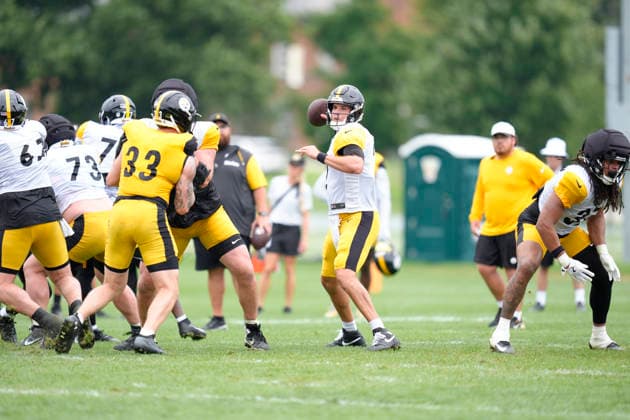 August 16, 2026, Latrobe, Pa, USA: August 16, 2026: Mason Rudolph 2 during the Pittsburgh Steelers Training Camp at Saint Vincent College in Latrobe PA. Latrobe USA - ZUMAa234 20260816_zsa_a234_048 Copyright: xAMGx