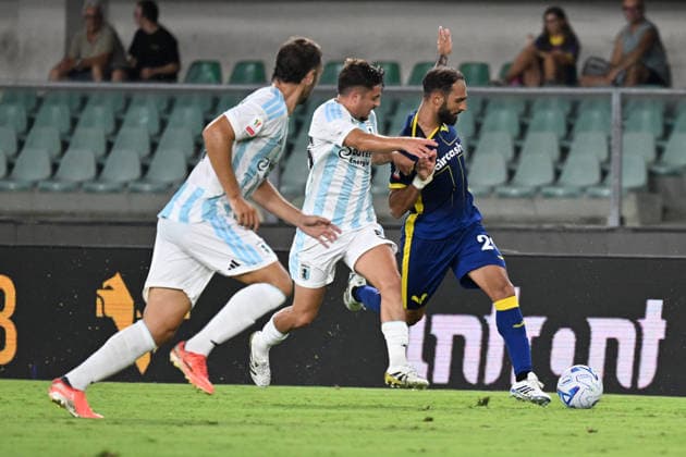 Hellas Verona v Virtus Entella - Coppa Italia Grigoris Kastanos of Hellas Verona FC is in action during the soccer match between Hellas Verona FC and Virtus Entella Chiavari, leg 32 of the Frecciarossa Italian Cup 2026 2027, at Marcantonio Bentegodi Stadium in Verona, Italy, on August 16, 2026. Verona Italy Italy  Copyright: xRobertoxTommasinix originalFilename:tommasini-hellasve260816_npGoi.jpg