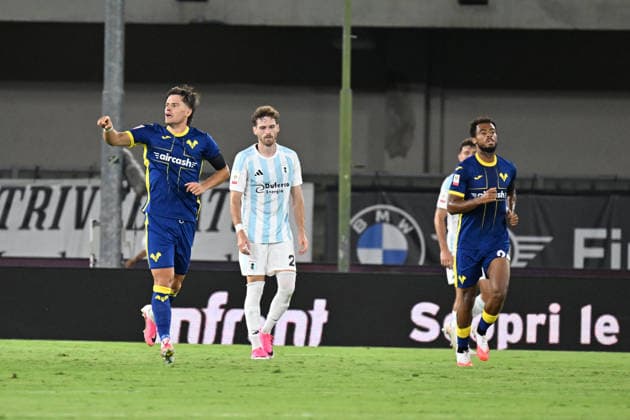 Hellas Verona v Virtus Entella - Coppa Italia Mattia Compagnon of Hellas Verona FC celebrates after scoring a goal during the soccer match between Hellas Verona FC and Virtus Entella Chiavari, leg 32 of the Frecciarossa Italian Cup 2026 2027, at Marcantonio Bentegodi Stadium in Verona, Italy, on August 16, 2026. Verona Italy Italy  Copyright: xRobertoxTommasinix originalFilename:tommasini-hellasve260816_npiyI.jpg