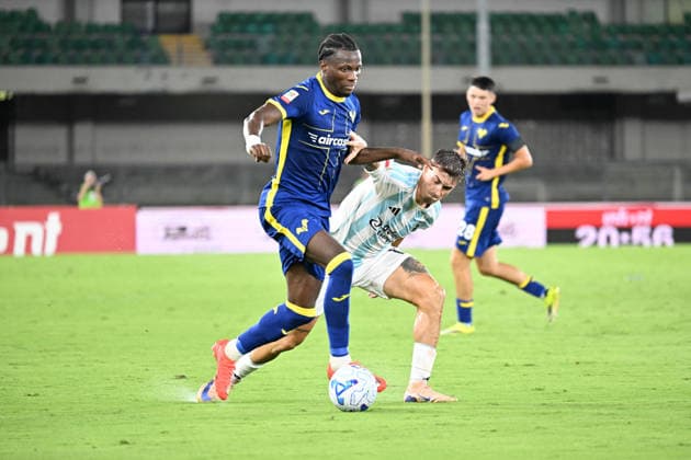 Hellas Verona v Virtus Entella - Coppa Italia Daniel Oyegoke of Hellas Verona FC is in action during the soccer match between Hellas Verona FC and Virtus Entella Chiavari, leg of 32 of Frecciarossa Italian Cup 2026 2027 at Marcantonio Bentegodi Stadium in Verona, Italy, on August 16, 2026. Verona Italy Italy  Copyright: xRobertoxTommasinix originalFilename:tommasini-hellasve260816_nphgu.jpg