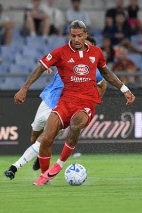 IPA87557630 - Jonathan Silva of Mantova 1911 during the Round of 32 match of the Coppa Italia between Lazio and Mantova at the Stadio Olimpico. Rome (Italy), August 16, 2026 Mattia Vian  Copyright: xMattiaxVian IPAxSportx xx 87557630
