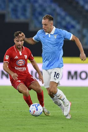 IPA87557812 - Davide Frattesi of SS Lazio during the Round of 32 match of the Coppa Italia between Lazio and Mantova at the Stadio Olimpico. Rome (Italy), August 16, 2026 Mattia Vian  Copyright: xMattiaxVian IPAxSportx xx 87557812