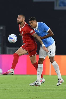 IPA87557820 - Ettore Gliozzi of Mantova 1911 and Danilho Doekhi of SS Lazio during the Round of 32 match of the Coppa Italia between Lazio and Mantova at the Stadio Olimpico. Rome (Italy), August 16, 2026 Mattia Vian  Copyright: xMattiaxVian IPAxSportx xx 87557820