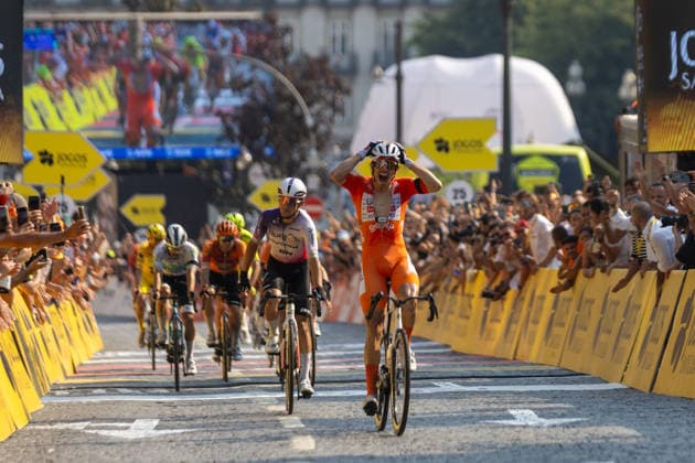 87th Volta A Portugal - 10th Stage Portuguese cyclist Rui Oliveira of UAE Team Emirates-XRG celebrates after winning the final stage of the 87th Volta a Portugal, from Maia to Porto, Portugal, on August 16, 2026. Porto Portugal  Copyright: xEduardoxAlmeidax originalFilename:almeida-notitle260816_np1ke.jpg