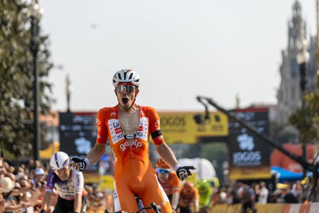 87th Volta A Portugal - 10th Stage Portuguese cyclist Rui Oliveira of UAE Team Emirates-XRG celebrates after winning the final stage of the 87th Volta a Portugal, from Maia to Porto, Portugal, on August 16, 2026. Porto Portugal  Copyright: xEduardoxAlmeidax originalFilename:almeida-notitle260816_npQgO.jpg
