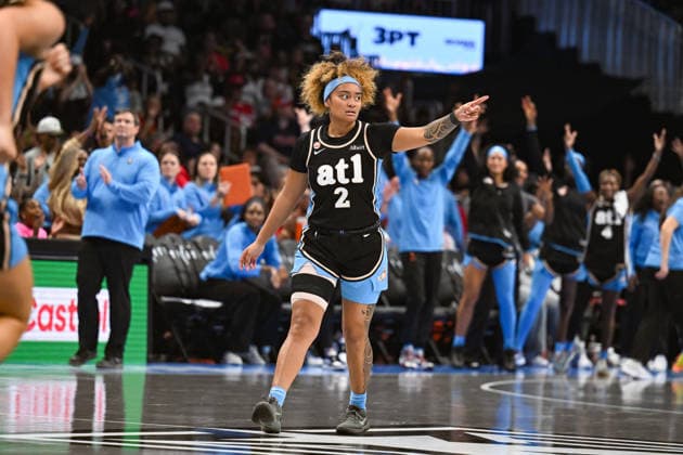 ATLANTA, GA - AUGUST 16: Te-Hina Paopao 2 of Atlanta reacts after making a three-pointer during the WNBA, Basketball Damen, USA game between the Indiana Fever and the Atlanta Dream on August 16th, 2026 at State Farm Arena in Atlanta, GA. (Photo by Rich von Biberstein Icon Sportswire) WNBA: AUG 16 Indiana Fever at Atlanta Dream EDITORIAL USE ONLY Icon260816044