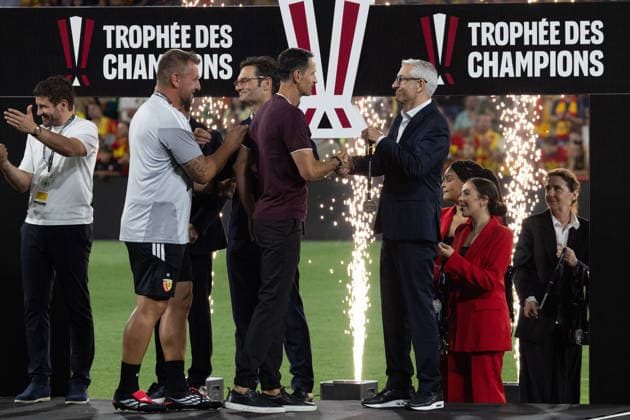 RC Lens vs PSG football match - Lens RC lens coach Dino Toppmoller celebrate after winning the French Super Cup (Trophee des Champions) football match between RC Lens and Paris Saint-Germain (PSG) at the Stade Bollaert-Delelis in Lens, northern France on August 16, 2026. Photo by Raphael Lafargue ABACAPRESS.COM Lens France  Copyright: xLafarguexRaphael ABACAx