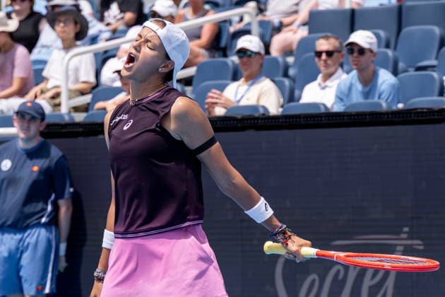 August 16, 2026, Mason, Ohio, U.S: Emiliana Arango (COL) reacts to a shot during SundayÃ¢â‚¬â ¢s second round of the Cincinnati Open at the Lindner Family Tennis Center , Mason, Oh. Mason U.S - ZUMAs304 20260816_zaf_s304_103 Copyright: xScottxStuartx