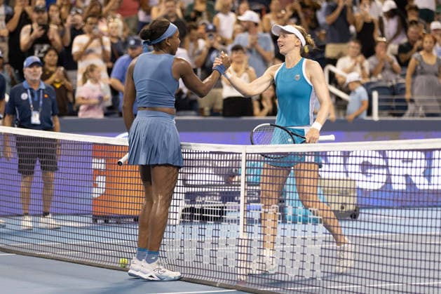 MASON, OHIO - AUGUST 16: Coco Gauff of United States and Liudmila Samsonova of Russia shake hands during day six of the Cincinnati Open at the Lindner Family Tennis Center on August 16, 2026 in Mason, Ohio.  Copyright: xShainaxBenhiyoun SPPx Sportspressphoto_SPR209979