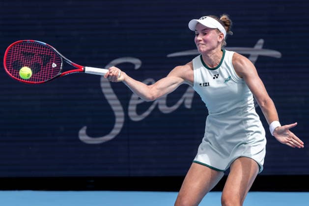 August 16, 2026, Mason, Ohio, U.S: Elena Rybakina (KAZ) hits a forehand shot during SundayÃ¢â‚¬â ¢s second round of the Cincinnati Open at the Lindner Family Tennis Center , Mason, Oh. Tennis 2026 - Cincinnati Open WTA, Tennis Damen  - ZUMAs304 20260816_zaf_s304_148 Copyright: xScottxStuartx