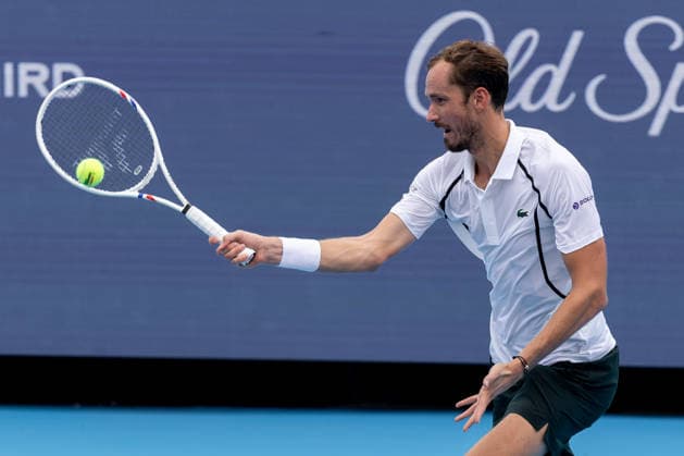August 16, 2026, Mason, Ohio, U.S: Daniil Medvedev (RUS) hits a forehand shot during SundayÃ¢â‚¬â ¢s second round of the Cincinnati Open at the Lindner Family Tennis Center , Mason, Oh. Mason U.S - ZUMAs304 20260816_zaf_s304_180 Copyright: xScottxStuartx