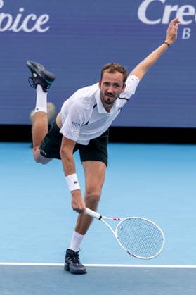 August 16, 2026, Mason, Ohio, U.S: Daniil Medvedev (RUS) serves during SundayÃ¢â‚¬â ¢s second round of the Cincinnati Open at the Lindner Family Tennis Center , Mason, Oh. Mason U.S - ZUMAs304 20260816_zaf_s304_187 Copyright: xScottxStuartx