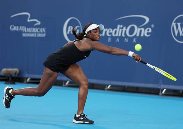 August 16, 2026, Mason, Ohio, USA: SLOANE STEPHENS of USA during the match against A. Potapova of Austria in the second round of tennis tournament WTA, Tennis Damen 1000 Cincinnati Open in Mason, USA. Stephens won 6:2, 6:4. Mason USA - ZUMAc278 20260816_zsp_c278_084 Copyright: xMarcinxCholewinskix