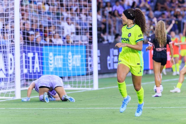 August 16, 2026, Los Angeles, California, USA: Trinity Rodman 2 of the Washington Spirit celebrates her goal scored on goalkeeper, Angelina Anderson 19 of the Angel City FC during their regular season NWSL game on Sunday August 16, 2026 at the BMO Stadium in Los Angeles, California. ARIANA RUIZ PI Los Angeles USA - ZUMAp124 20260816_zaa_p124_019 Copyright: xArianaxRuizx