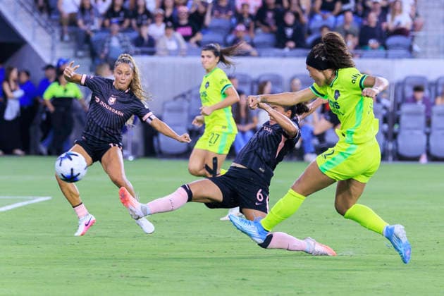 August 16, 2026, Los Angeles, California, USA: Trinity Rodman 2 of the Washington Spirit scores a goal past Sarah Gorden 11 and Emily Sams 6 of the Angel City FC during their regular season NWSL game on Sunday August 16, 2026 at the BMO Stadium in Los Angeles, California. ARIANA RUIZ PI ACFC Vs. Washington Spirit  - ZUMAp124 20260816_zaa_p124_022 Copyright: xArianaxRuizx