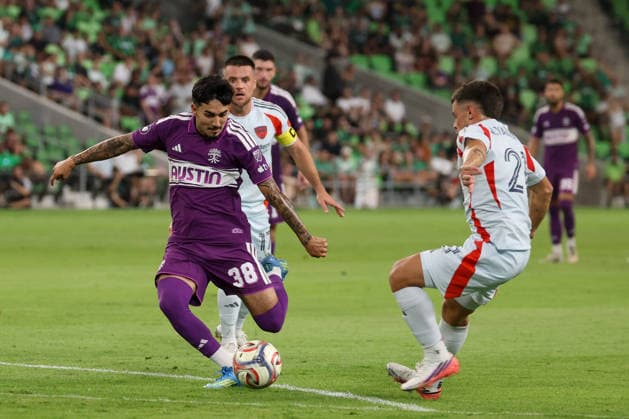 AUSTIN, TX - AUGUST 16: Midfielder Ervin Torres 38 of Austin FC scores a goal during the MLS, Fussball Herren, USA match between Austin FC and FC Dallas on August 16, 2026, at Q2 Stadium in Austin, TX. (Photo by David Buono Icon Sportswire) SOCCER: AUG 16 MLS Austin FC vs FC Dallas EDITORIAL USE ONLY Icon260816027