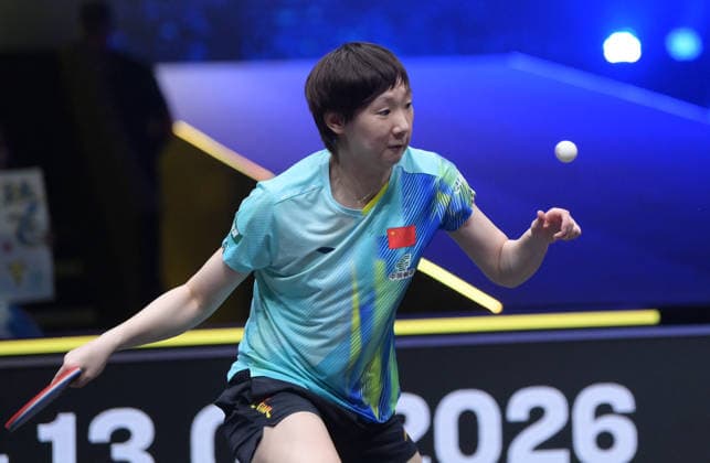 (260817) -- MALMO, Aug. 17, 2026 -- Wang Manyu of China hits a return to Wang Yidi of China during the women s singles final match at the WTT Europe Smash Sweden 2026 in Malmo, Sweden, Aug. 16, 2026. ) (SP)SWEDEN-MALMO Table tennis, Tischtennis WTT EUROPE SMASH 2026-WOMEN SINGLES WengxXinyang 