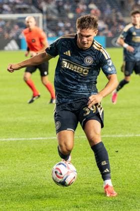 August 16, 2026, Bronx, New York, USA: Frankie Westfield (39) of Philadelphia Union controls the ball during MLS, Fussball Herren, USA regular season game between NYCFC and Philadelphia Union at Yankee stadium in New York, NY on August 16, 2026. Philadelphia won 3 - 2. MLS Regular Season Game Between NYCFC And Philadelphia Union  - ZUMAr339 20260816_znp_r339_029 Copyright: xLevxRadinx