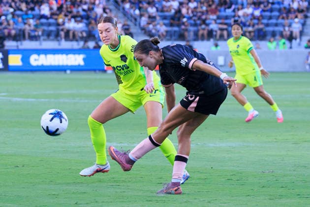 August 16, 2026, Los Angeles, California, USA: Carina Lageyre 16 of the Angel City FC passes the ball as Hal Hershfelt 17 of the Washington Spirit attempts to intercept during their regular season NWSL game on Sunday August 16, 2026 at the BMO Stadium in Los Angeles, California. ACFC ties with Spirit, 1-1. ARIANA RUIZ PI ACFC Vs. Washington Spirit  - ZUMAp124 20260816_zaa_p124_065 Copyright: xArianaxRuizx