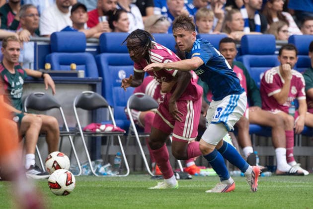 Yan DIOMANDE (Real Madrid) gegen Vitalie BECKER (GE) Aktion, Zweikampf, Fussball Freundschaftsspiel FC Schalke 04 - Real Madrid 0-3 am 16.08.2026 in der Veltins-Arena Gelsenkirchen Deutschland. DFL regulations prohibit any use of photographs as image sequences and or quasi-video Â *** Yan DIOMANDE (Real Madrid) vs. Vitalie BECKER (GE) – Action, Tackle, Soccer Friendly Match: FC Schalke 04 vs. Real Madrid 0–3 on August 16, 2026, at the Veltins Arena in Gelsenkirchen, Germany. DFL regulations prohibit any use of photographs as image sequences and or quasi-video.