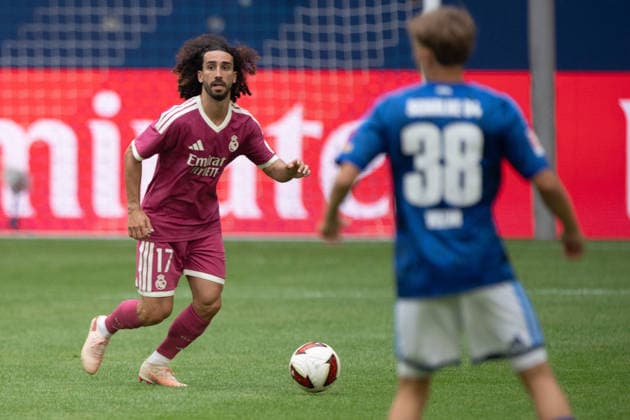 Marc CUCURELLA (Real Madrid) gegen Luca VOZAR (GE) Aktion, Zweikampf, Fussball Freundschaftsspiel FC Schalke 04 - Real Madrid 0-3 am 16.08.2026 in der Veltins-Arena Gelsenkirchen Deutschland. DFL regulations prohibit any use of photographs as image sequences and or quasi-video Â *** Marc CUCURELLA (Real Madrid) vs. Luca VOZAR (GE) – Action, Tackle, Soccer Friendly Match FC Schalke 04 vs. Real Madrid 0–3 on August 16, 2026, at the Veltins Arena in Gelsenkirchen, Germany. DFL regulations prohibit any use of photographs as image sequences and or quasi-video.