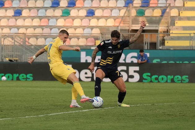 SOCCER - Coppa Italia - Frosinone Calcio vs. SS Juve Stabia Photo by IPA ABACAPRESS.COM87565350 - Kevin Kvernadze (17) Frosinone Calcio in action leading up to the goal during the Coppa Italia Round of 32 match of the 2026–27 season between Frosinone Calcio and SS Juve Stabia on August 16, 2023, at the Benito Stirpe Stadium (Frosinone), Italy Frosinone Italy  Copyright: xIPAxSport ABACAx