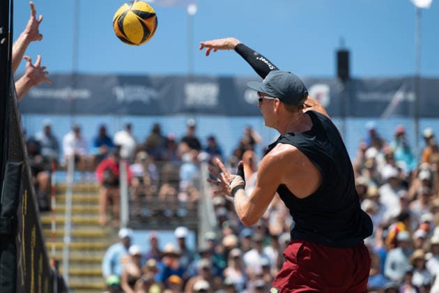 2026 AVP Manhattan Beach Open Miles Partain spikes the ball during the 2026 Manhattan Beach Open on Sunday, August 16, 2026, at Manhattan Beach Pier. Manhattan Beach Californai United States  Copyright: xEdwinxSox originalFilename:so-2026avpm260816_npp9k.jpg