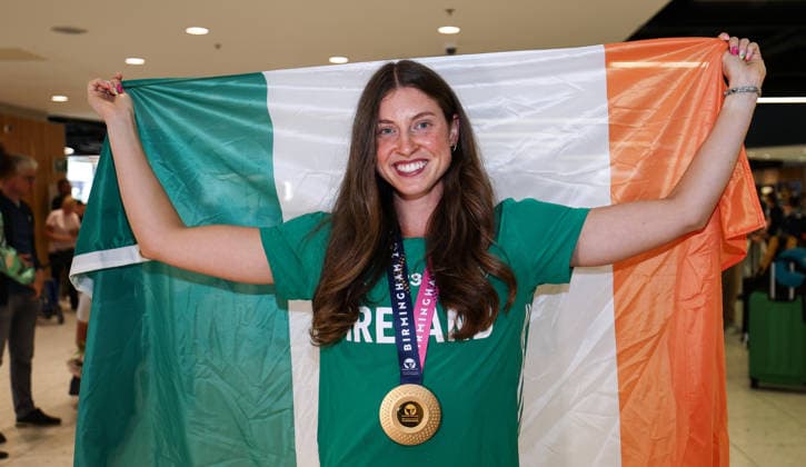 Modern Heptathlon Gold Medallist Kate O Connor Homecoming From 2026 European Athletics Championships, Dublin Airport, Dublin 17 8 2026 Kate O™Connor poses with her gold medal Kate O™Connor poses with her gold medal 17 8 2026  Copyright: xx BB3_2781