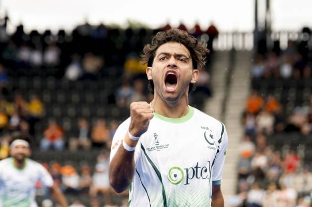 AMSTELVEEN - Hannan Shahid of Pakistan celebrates his goal during the group stage match at the Hockey World Cup between Pakistan and Wales at the Wagener Stadium. BAS CZERWINSKI ANP xVIxANPxSportx xxANPxIVx 565694317 originalFilename: 565694317.jpg