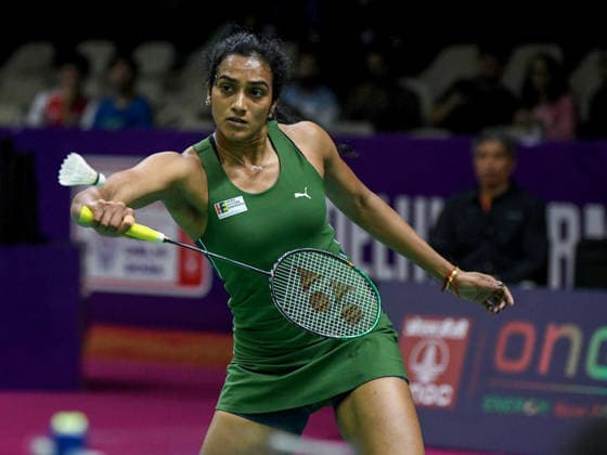 BWF World Championships: India s PV Sindhu vs. Ireland s Sofia Nobel New Delhi, Aug 17 (ANI): India s PV Sindhu in action against Ireland s Sofia Nobel in the women s singles category during the BWF World Championships at Indira Gandhi Indoor Stadium, in New Delhi on Monday. NEW DELHI Delhi India Copyright: xANIx ANI_20260817422