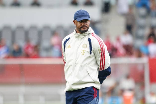 Vincent Kompany (FC Bayern Muenchen, Cheftrainer), GER, Allianz FC Bayern Muenchen Team Day, Fussball, Saison 2026 2027, 17.08.2026, GER, Allianz FC Bayern Muenchen Team Day, Fussball, Saison 2026 2027, 17.08.2026 Muenchen *** Vincent Kompany, FC Bayern Munich, Head Coach, GER, Allianz FC Bayern Munich Team Day, Soccer, 2026–2027 Season, August 17, 2026, GER, Allianz FC Bayern Munich Team Day, Soccer, 2026–2027 Season, August 17, 2026, Munich Copyright: xEibner-Pressefoto JennixMaulx EP_JML