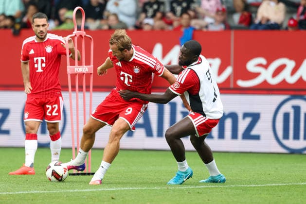 Harry Kane (FC Bayern Muenchen, 09) mit Dayot Upamecano (FC Bayern Muenchen, 02), GER, Allianz FC Bayern Muenchen Team Day, Fussball, Saison 2026 2027, 17.08.2026, GER, Allianz FC Bayern Muenchen Team Day, Fussball, Saison 2026 2027, 17.08.2026 Muenchen *** Harry Kane, FC Bayern Munich, No. 9, with Dayot Upamecano, FC Bayern Munich, No. 2, GER, Allianz FC Bayern Munich Team Day, Soccer, 2026–2027 Season, August 17, 2026, GER, Allianz FC Bayern Munich Team Day, Soccer, 2026–2027 Season, August 17, 2026, Munich Copyright: xEibner-Pressefoto JennixMaulx EP_JML