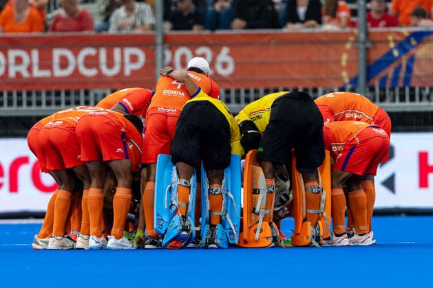 2026-08-17 India v England - FIH Hockey World Cup AMSTELVEEN, NETHERLANDS - AUGUST 17: Players of India during huddle during the FIH Hockey World Cup match between India and England at Wagener Stadion on August 17, 2026 in Amstelveen, Netherlands. Amstelveen Wagener Stadion Netherlands Content not available for redistribution in The Netherlands directly or indirectly through any third parties. Copyright: xMarcelxvanxPlateringenx