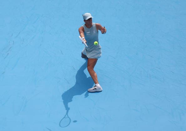 August 17, 2026, Mason, Ohio, USA: IGA SWIATEK of Poland during the match against M. Sakkari of Greece in the third round of tennis tournament WTA, Tennis Damen 1000 Cincinnati Open in Mason, USA. Mason USA - ZUMAc278 20260817_zsp_c278_005 Copyright: xMarcinxCholewinskix