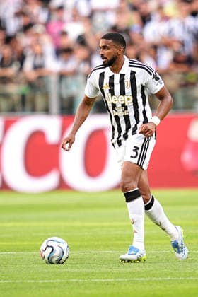 Juventus s Bremer during the pre season friendly soccer match between Juventus and Juventus Next Gen at the Allianz Stadium in Torino, north west Italy - Wednesday, August 17, 2026. - Soccer .  Copyright: xMarcoxAlpozzi LaPressex